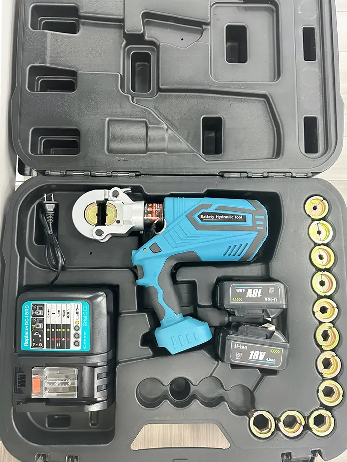 ED300 series Battery Powered Crimp Tools and accompanying tools
