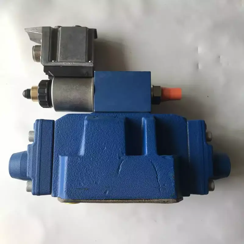 The service life of the hydraulic valve is related to its correct use