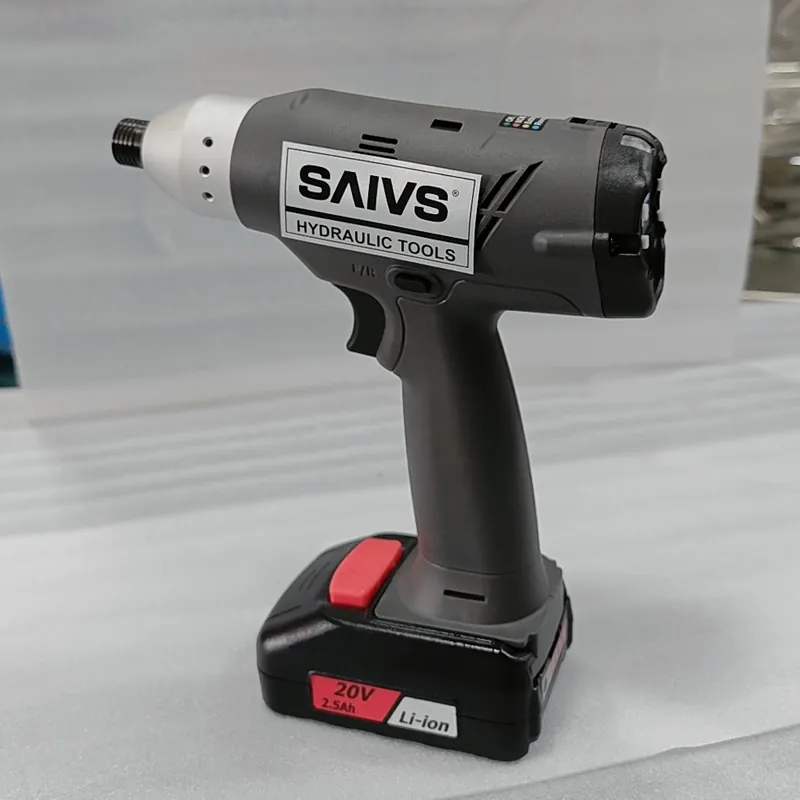 How to Use a Battery Torque Wrench Safely and Effectively?
